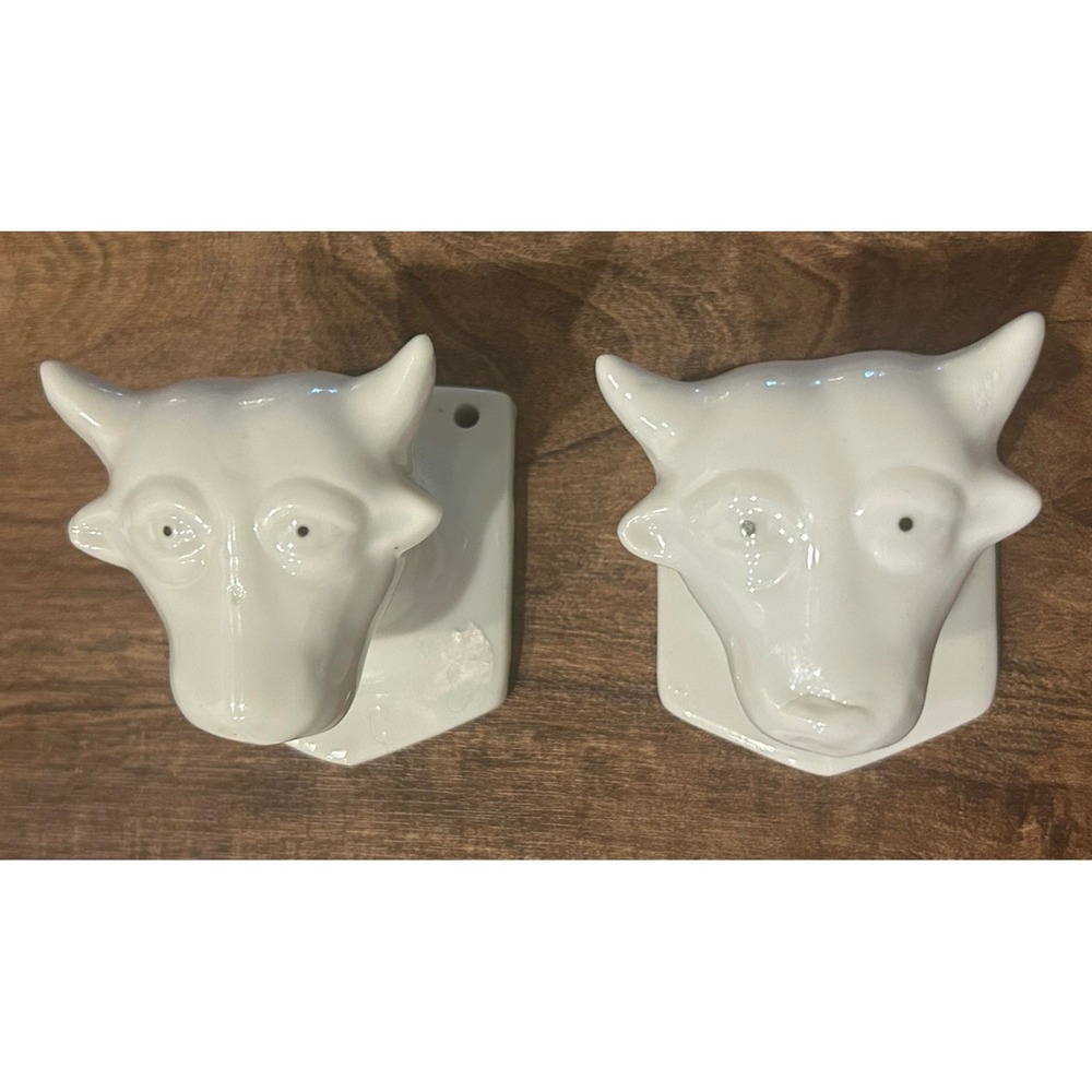 2 Vintage Small Ceramic Cow Wall Hooks by Cooks Tools? Apron Towel Farmhouse